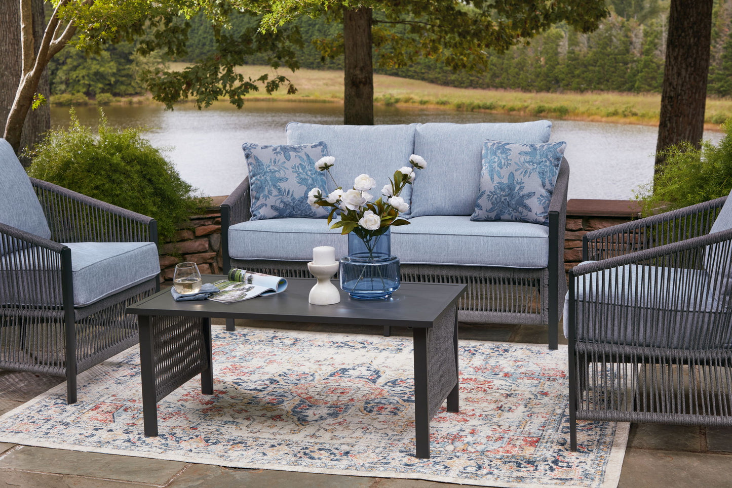Bridges Beach - Loveseat, Lounge Chairs, Table Set (Set of 4) - Gray