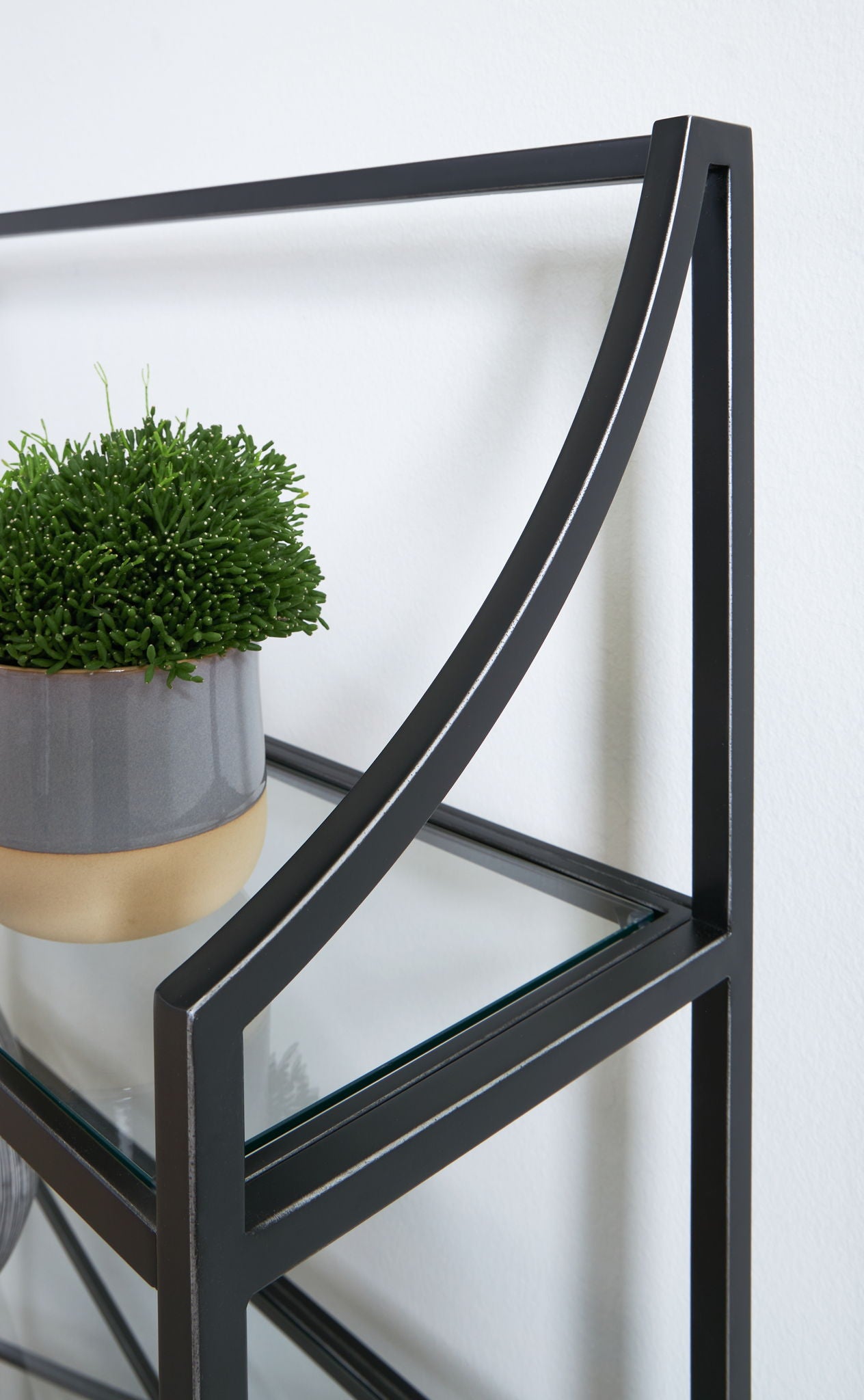 Dakerwell - Bookcase - Antique Black