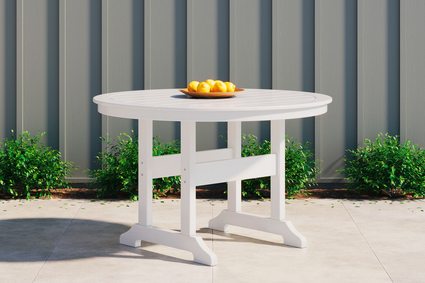 Crescent Luxe - Round Dining Table w/Umb OPT - White