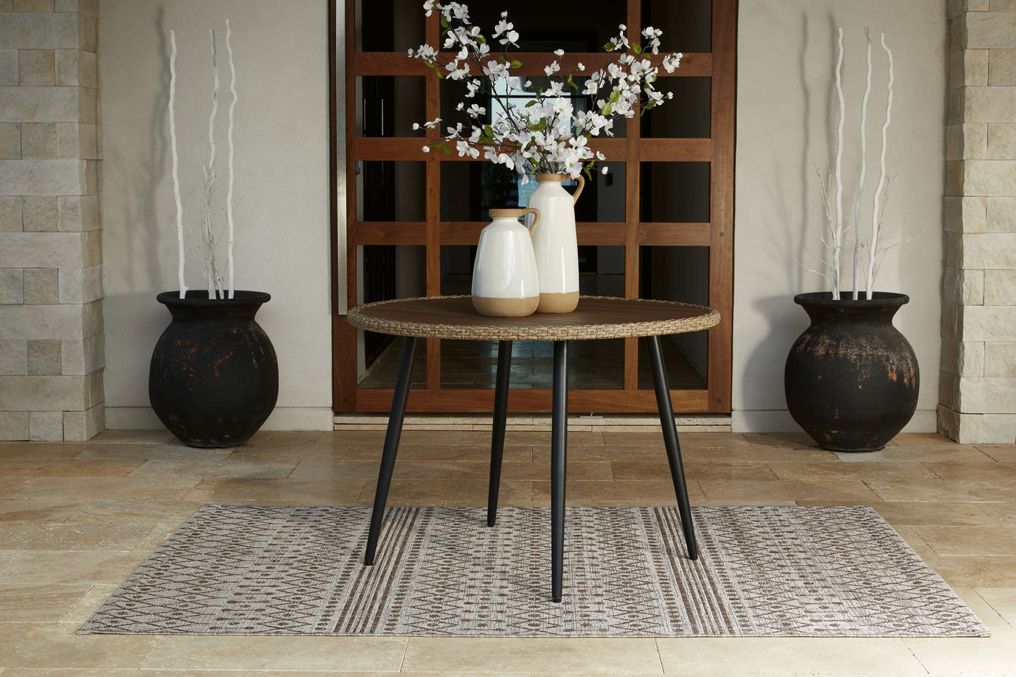 Amaris - 5 Pc. - Dining Set - Brown / Black