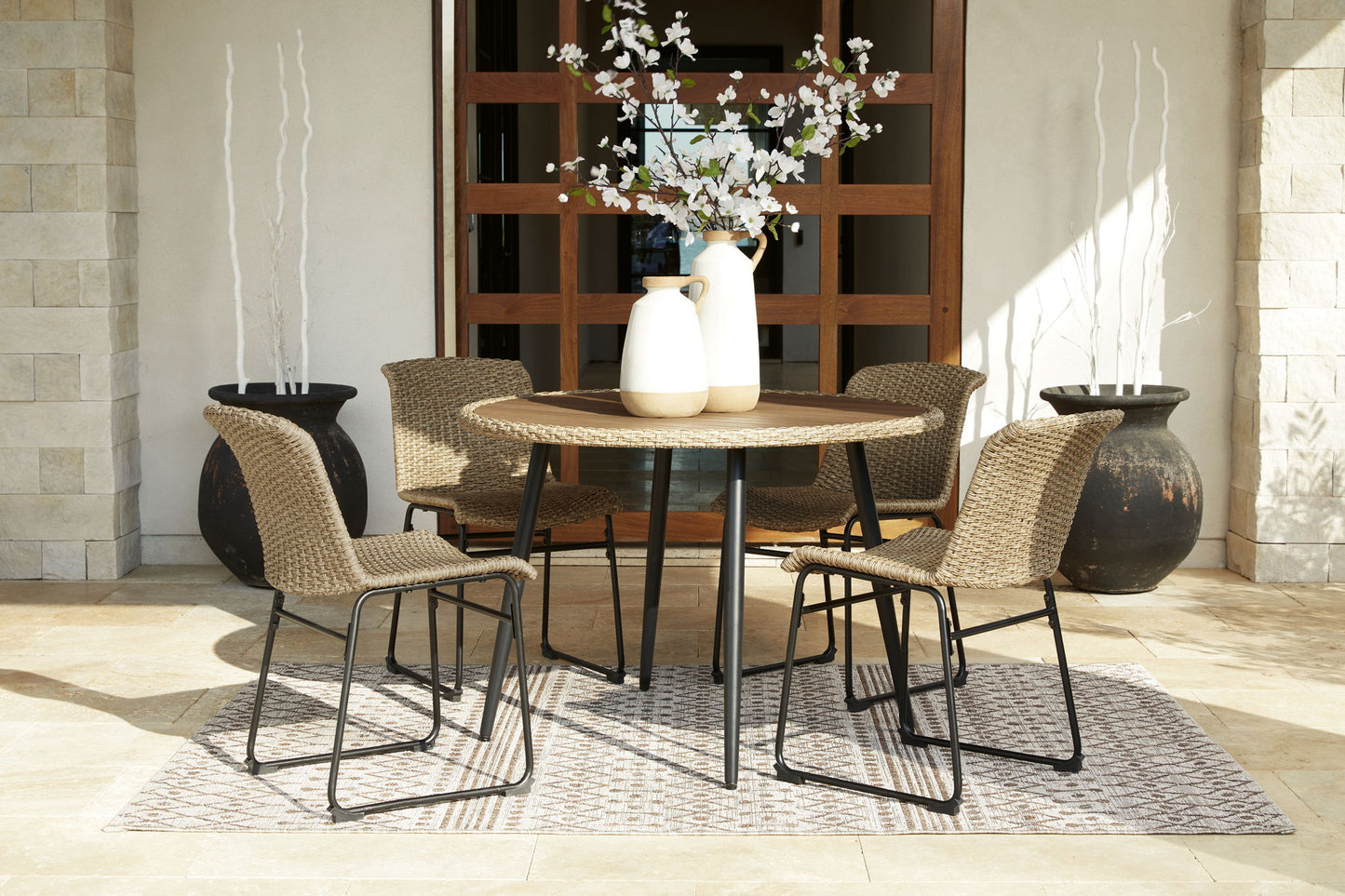 Amaris - 5 Pc. - Dining Set - Brown / Black