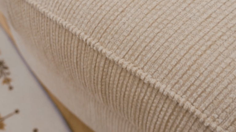 HD-7005 - Sofa - Beige / Gold
