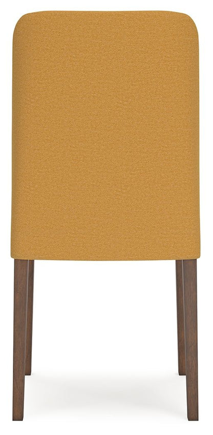 Lyncott - Dining Room Table Set