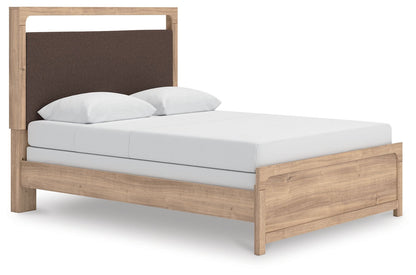Kinlanni - Upholstered Panel Bed